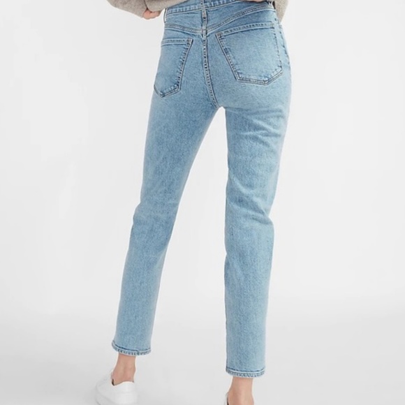 Super High Rise Mom Jean - Picture 8 of 8